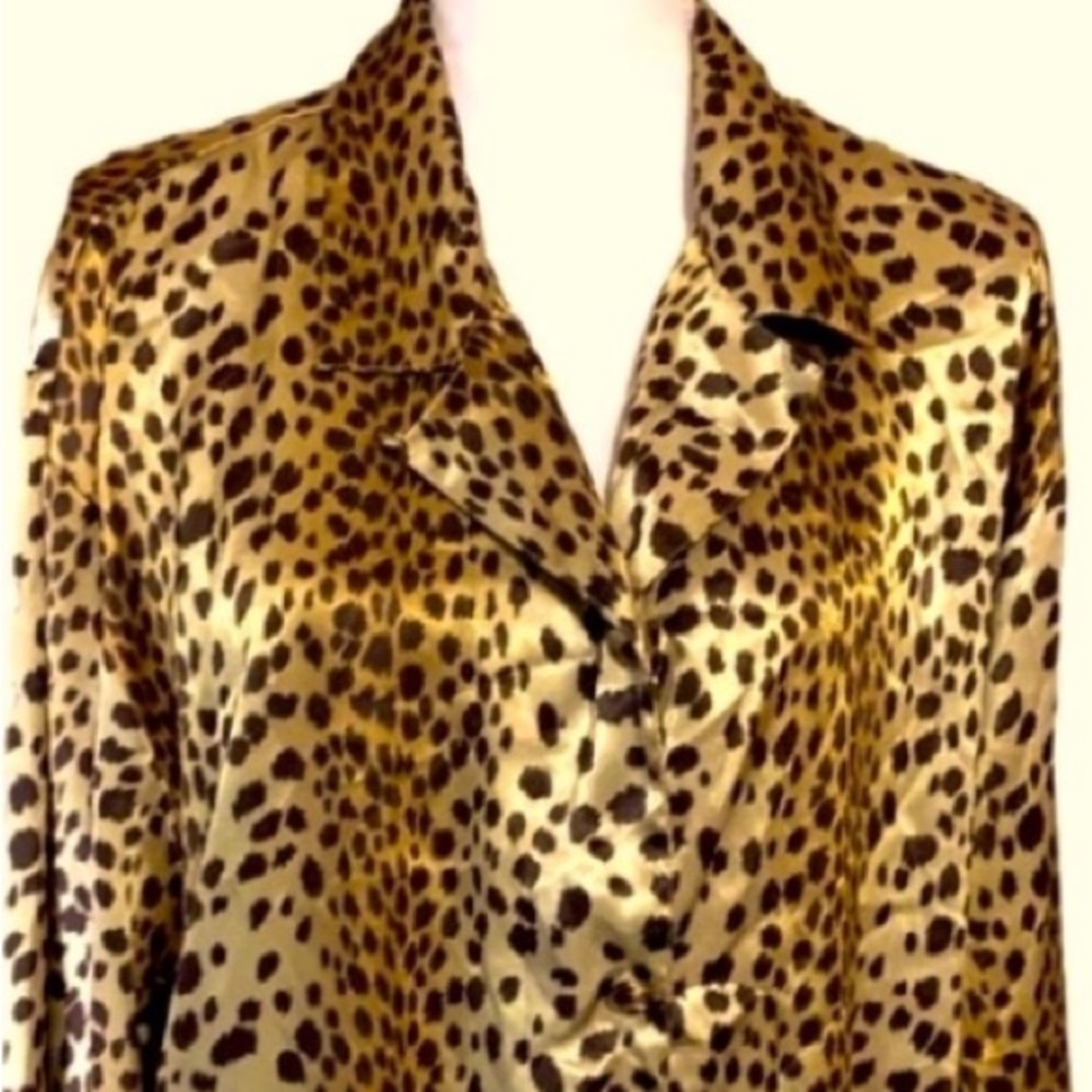 VICTORIA’S SECRET LEOPARD SATIN BUTTON UP PAJAMA TOP BLACK CREAM XL FITS 1X